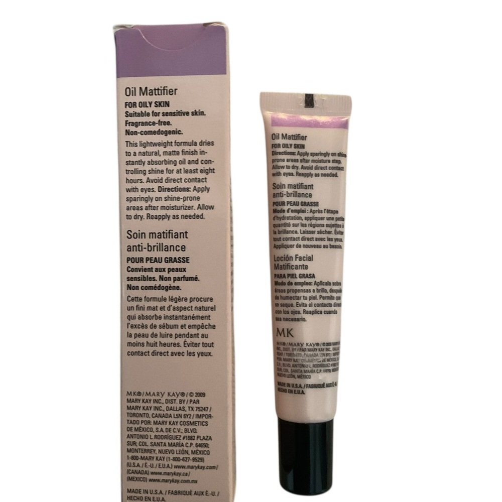MARY KAY Women’s Oil Mattifier New In Box - Picture 2 of 4